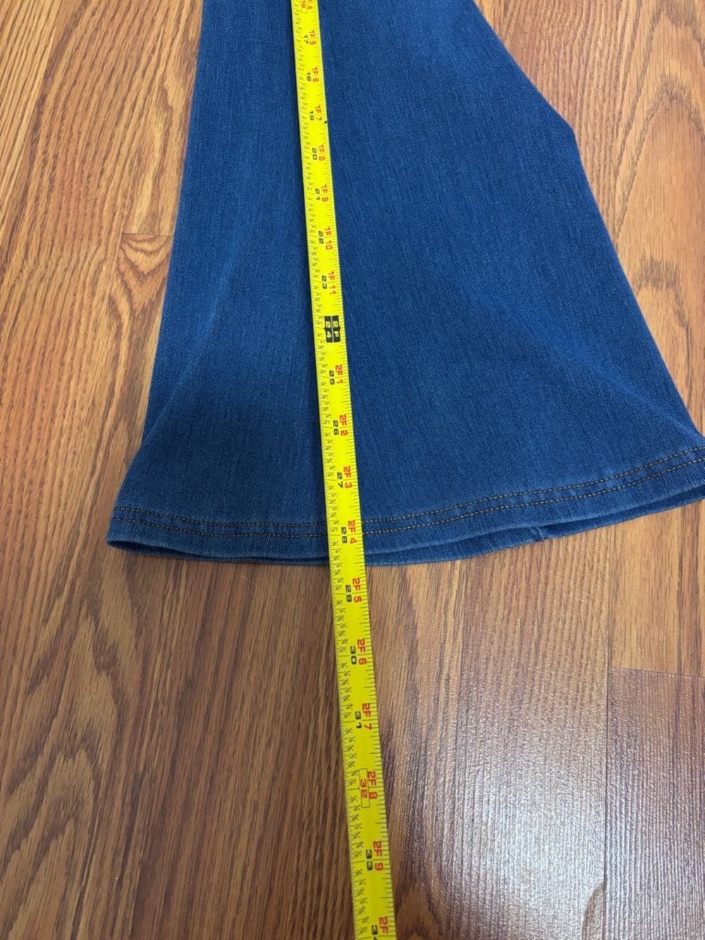 Halara crossover waist pull on flare jeans - Picture 5 of 5